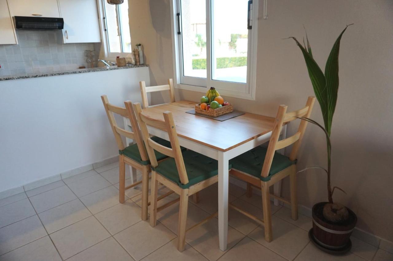 Top Seaview Apartment In Peyia Exterior photo